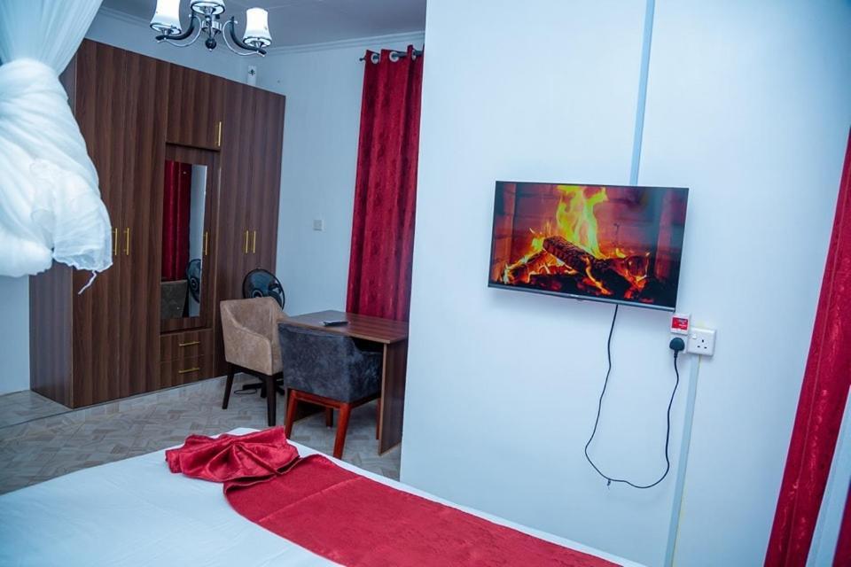 The Lit Gardens Hotel Kisumu Ngoại thất bức ảnh